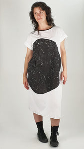 Black Spot On White One Size Back Seam Short Sleeve Dress
